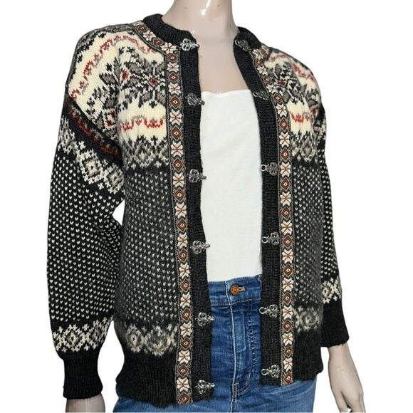 Dale of Norway M Black Red white Classic Fair Isle Wool Knit Clasp Ski Sweater - Picture 2 of 10